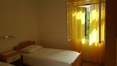 Spacious Apartment In The City Center