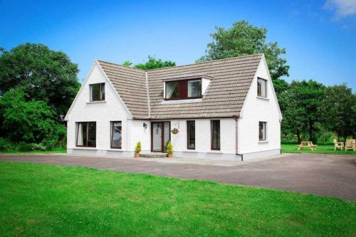 Beautiful Farmhouse In Ardfert Co Kerry Ireland