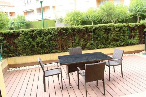 Apartamento Planta Baja Acceso Directo Piscina