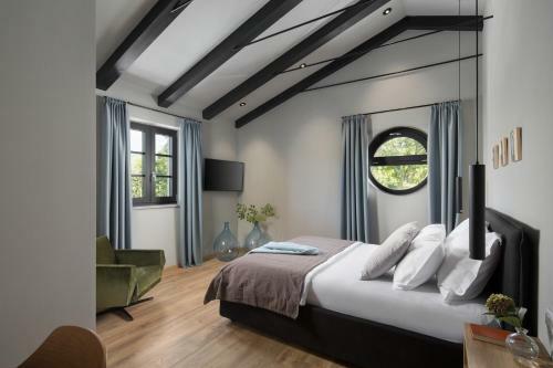 Beautiful Villa Mons Caldera