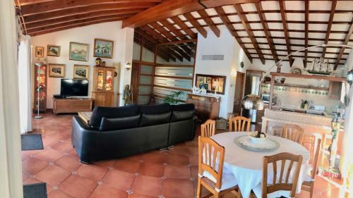Villa Victoria
