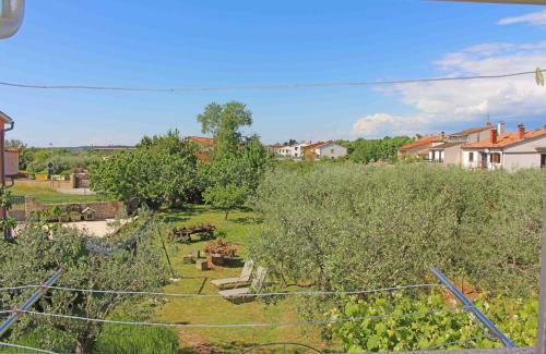 Hostal Apartments Emilia