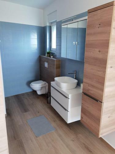 Villa Dolly Blue