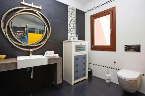 Holiday Home, La Asomada