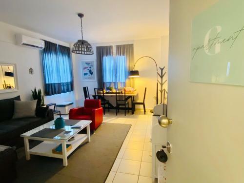 Gianna?s Apartment Central Aigio Cozy And Shining