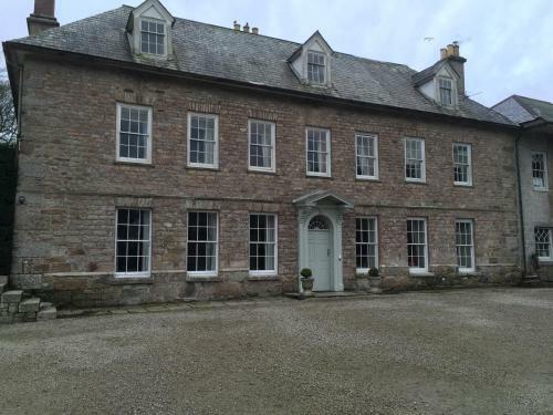 Hostal Trereife House