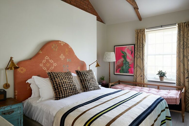Hotel Artist Residence
