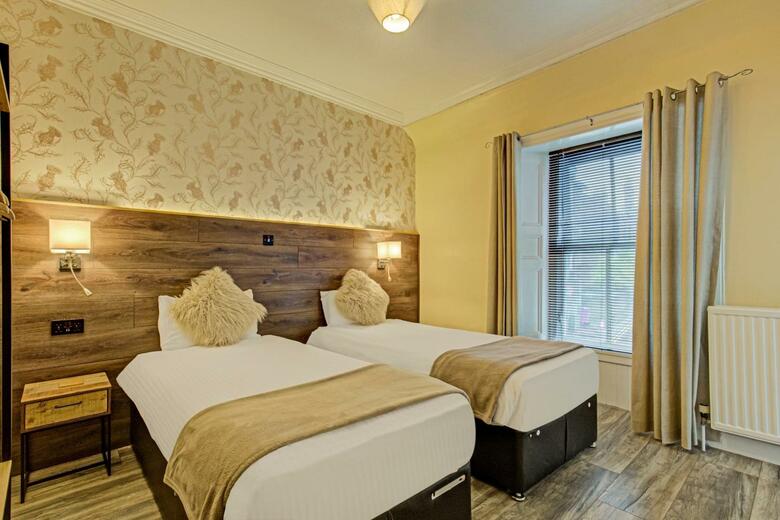 Posada The Kinloch Arms Hotel