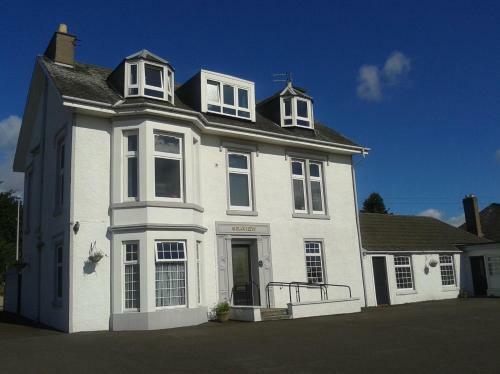 Hostal Seaview Guest House
