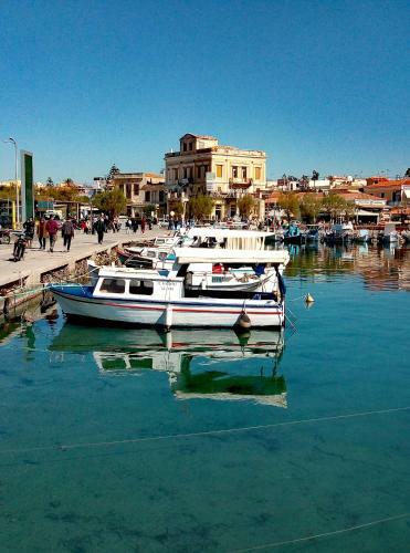 Lefteris Ageliki Beautiful Aegina
