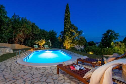 Villa Aurania