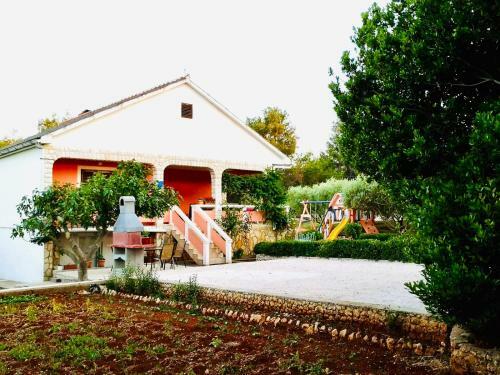 Apartamento Ku?a Za Odmor "barbenjak"