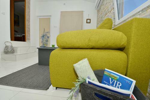 Apartmani Laura Vir