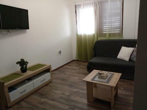 Ulica ?itna XXVII Br.12 Apartman Ljevar