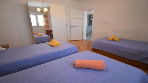 Holiday Home Ava-80m From Beach