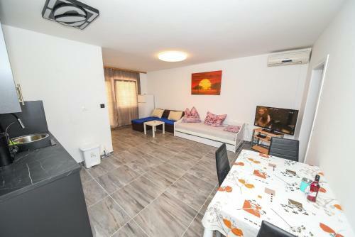 Apartmani Por