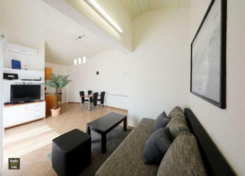 Apartment Josip