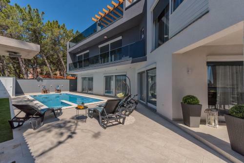 Villa Vila Karlo