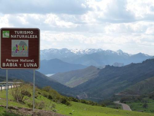 Hostal Rural La Collada De Aralla