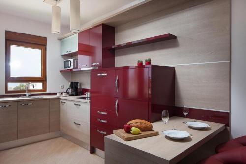 Luxury Villa With A Swimming Pool Vir - 18506