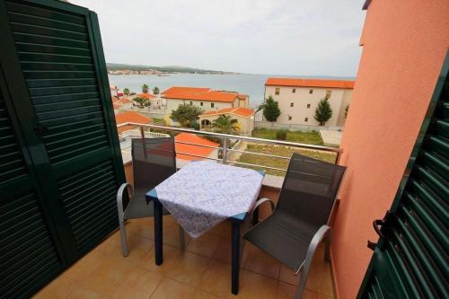Apartments By The Sea Vir - 18514