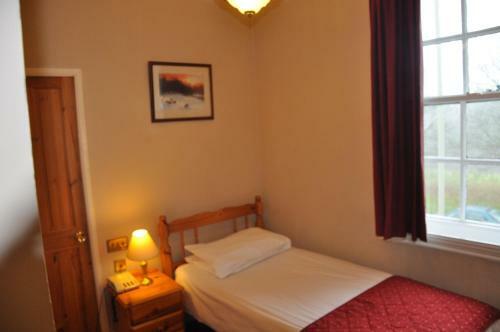 The Roundabout Hotel