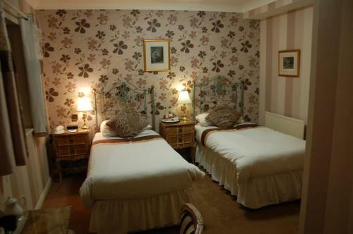 Albright Hussey Manor Hotel