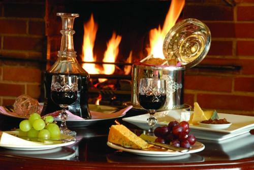 Albright Hussey Manor Hotel