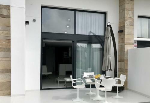 Lovely Semi Detached Villa