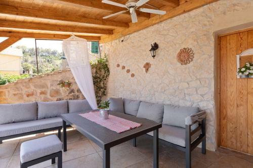 Villa Il Melograno Hvar With Pool & Bbq
