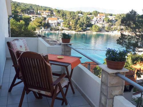 Apartamento Mala Basina -maslina