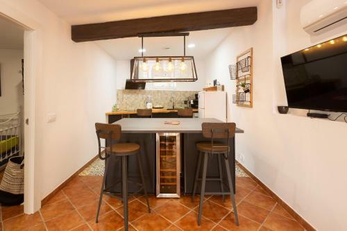 Detached Villa For 6 People In Lloret de Mar