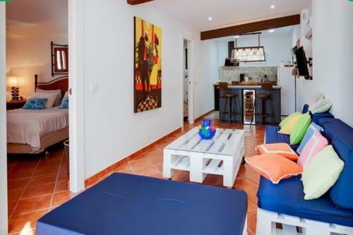 Detached Villa For 6 People In Lloret de Mar