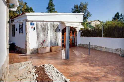 Detached Villa For 6 People In Lloret de Mar