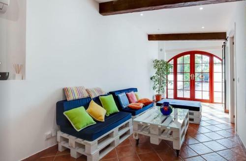 Detached Villa For 6 People In Lloret de Mar