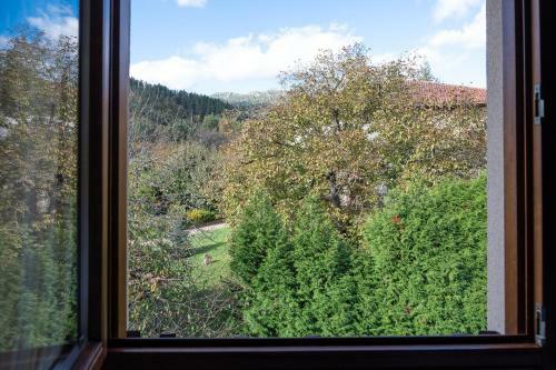 Hostal Fidalsa River Valley