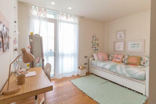 Extra Luxurious Apartment On The Beachfront