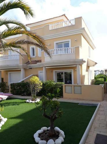 Villa De Suabia, Casa 9
