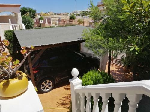 Casa Tranquila En La Marina Urbanizaci�n