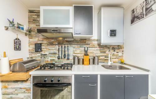 Apartamentos Stone House Knez