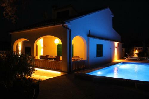 Casa Amigos