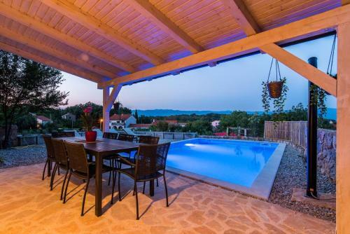 Luxury Villa With A Swimming Pool Risika, Krk - 17394