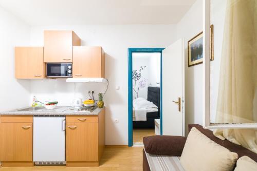 Apartments Paulonina