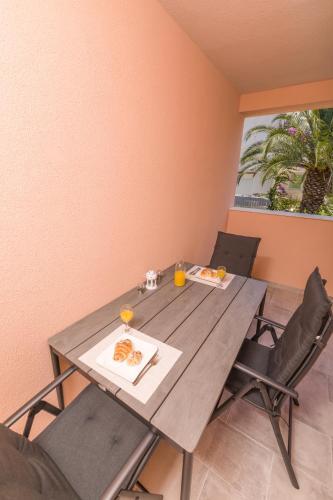 Apartments Paulonina