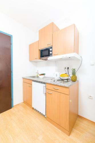 Apartments Paulonina