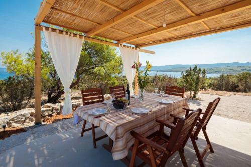 Private Bay Residence