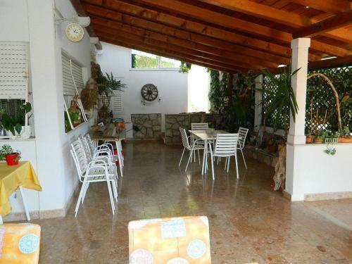 Hostal Apartment And Room Darinka