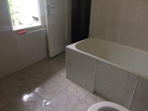 Hostal Guesthouse Malkhazi