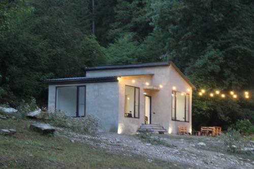 Villa Cozy House In The Forest