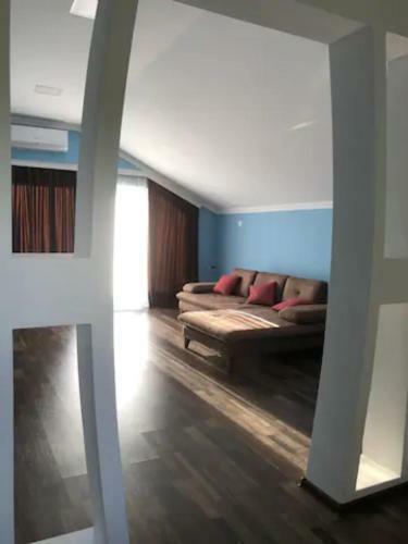 Villa Chakvi Lux House